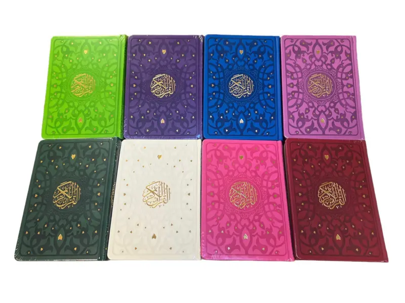 Standard Koran i Forskellige Farver