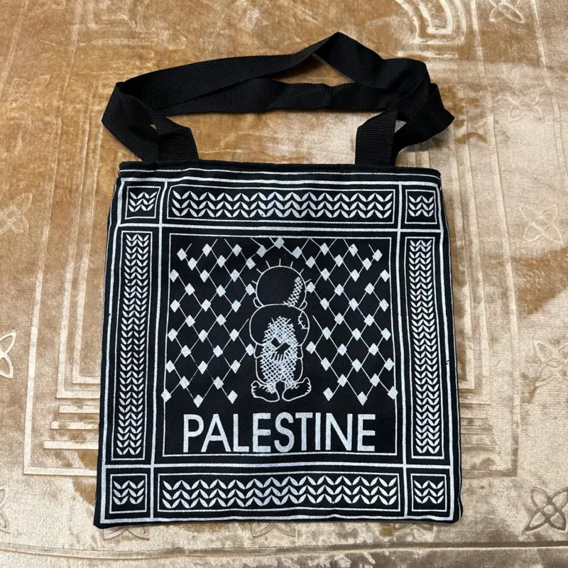 Handgjord Palestina Muletaske med dragkedja - Svart/vit