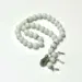 Klassisk pärltasbih med silverdetaljer, 33 pärlor (7 färger)